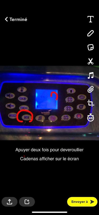 Les Bains Des Apartment